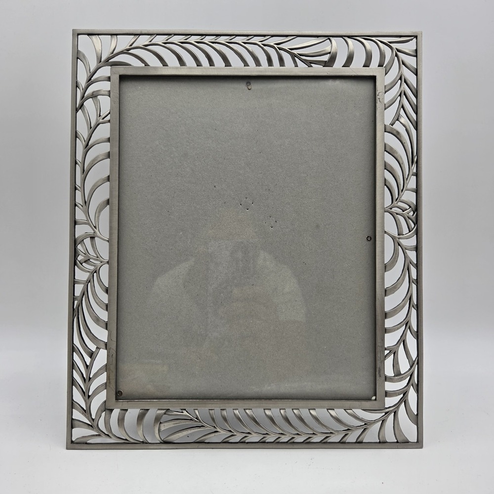 Sixtrees Pewter Picture Frame Ornate Silver Tone Metal Leaf  Velvet 10" x 8"